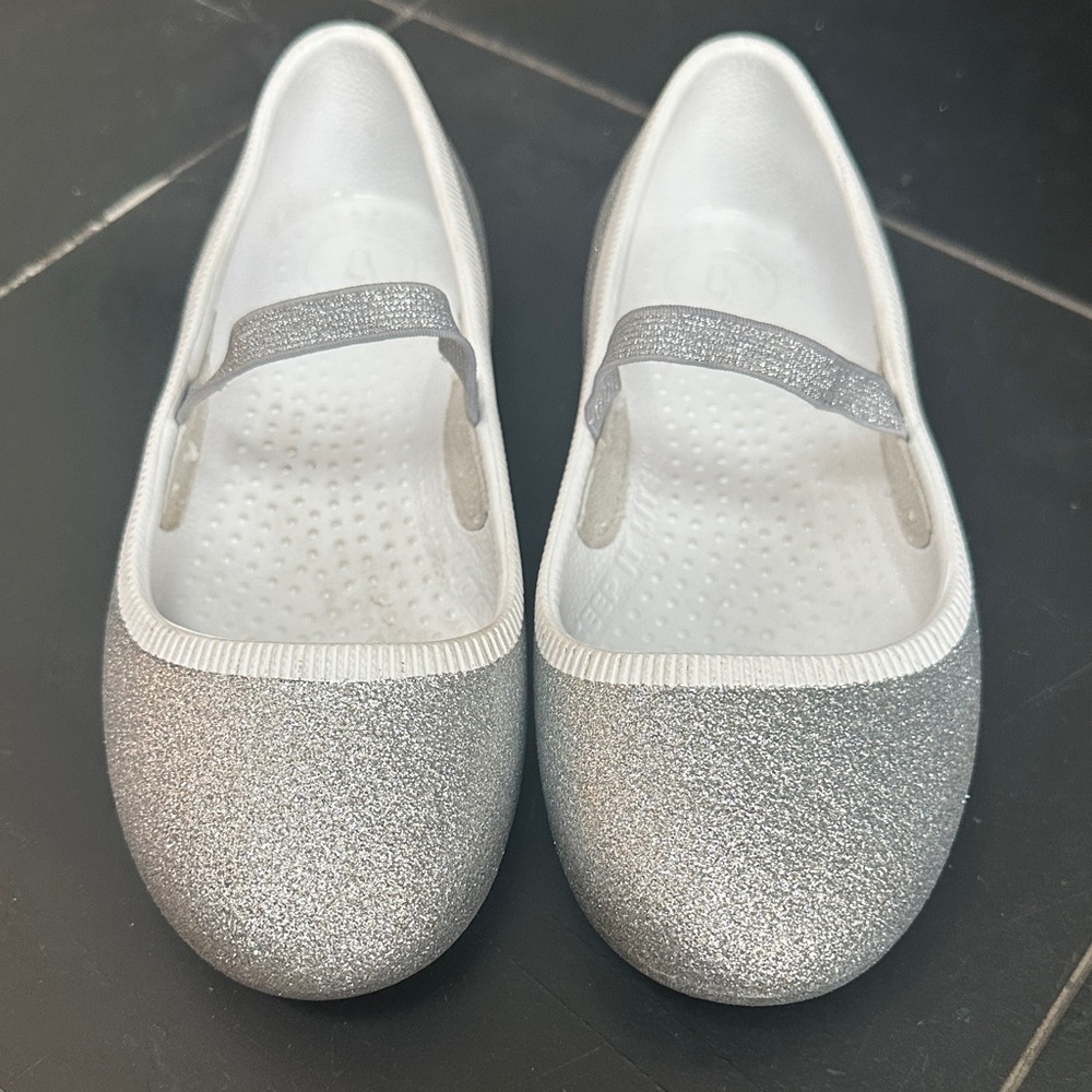 Native brands J2 good used, silver glitter, ballet flats